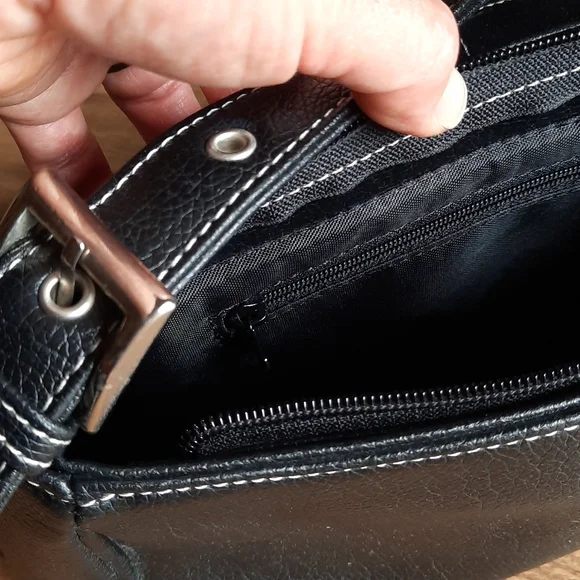 Handbag - Picture 9 of 16